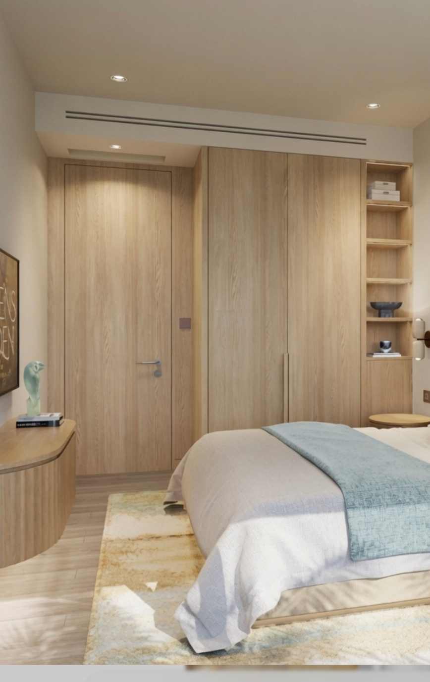 Schlafzimmer mit Einbauschrank und Ankleide